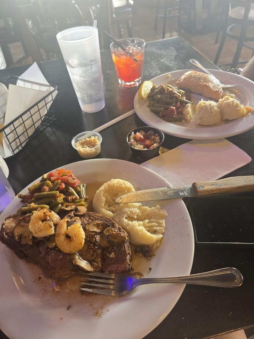 The HideAway | Restaurant & Bar